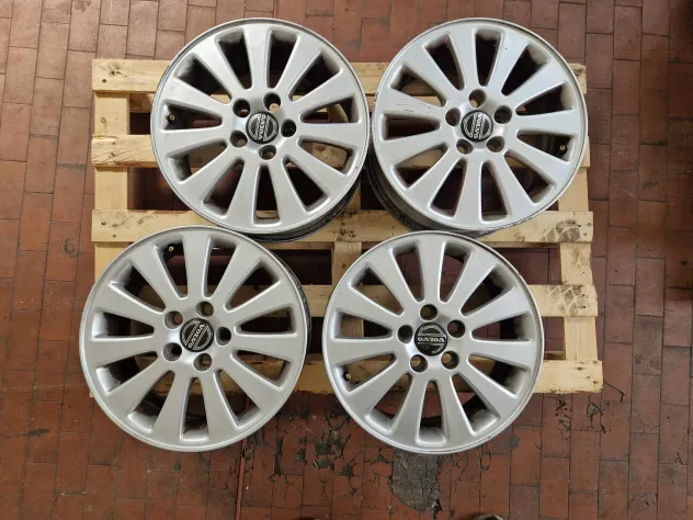 SET 4 CERCHI ORIGINALI 16" POLLICI VOLVO V50