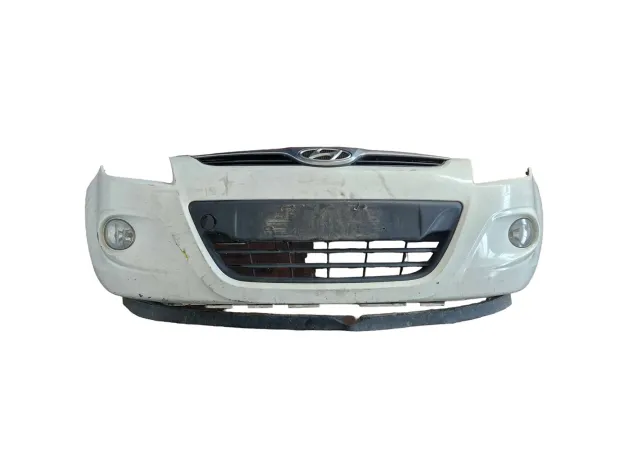 COMPLETE WHITE FRONT BUMPER HYUNDAI I20