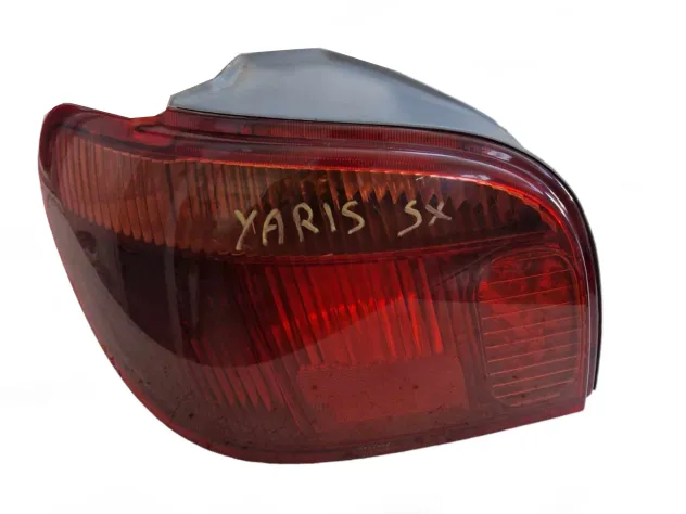 FANALE POSTERIORE SINISTRA TOYOTA YARIS 2003-2005