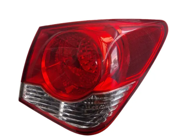 RIGHT REAR LIGHT CHEVROLET CRUZE