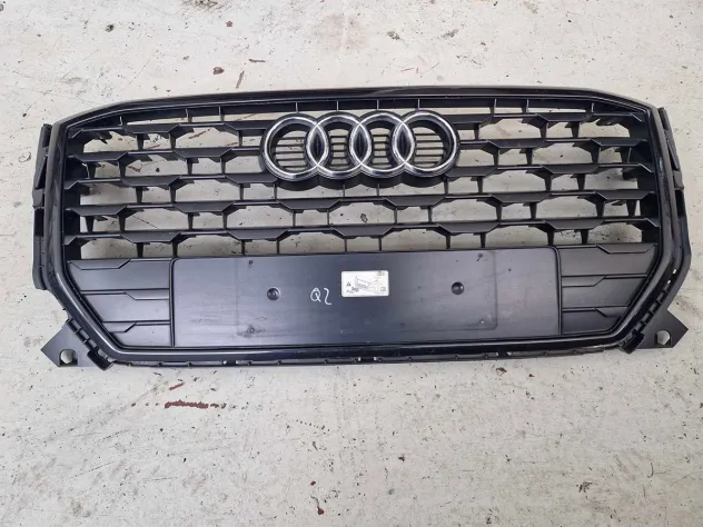 FRONT RADIATOR GRILLE MASK 81A853651 AUDI Q2